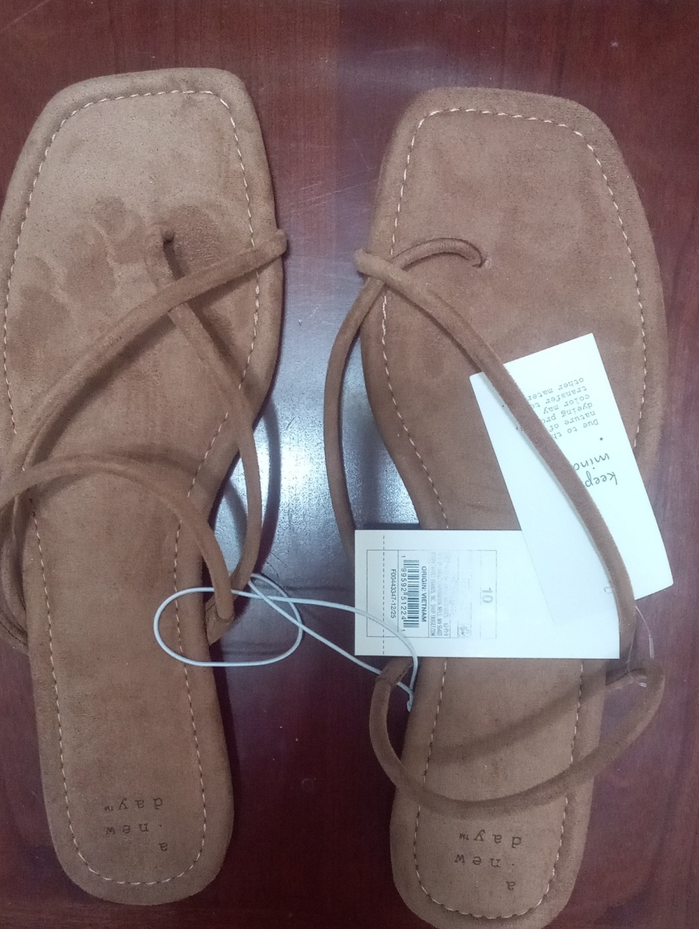 A New DayTan Suede Square-Toe Strappy Sandals NWT $35